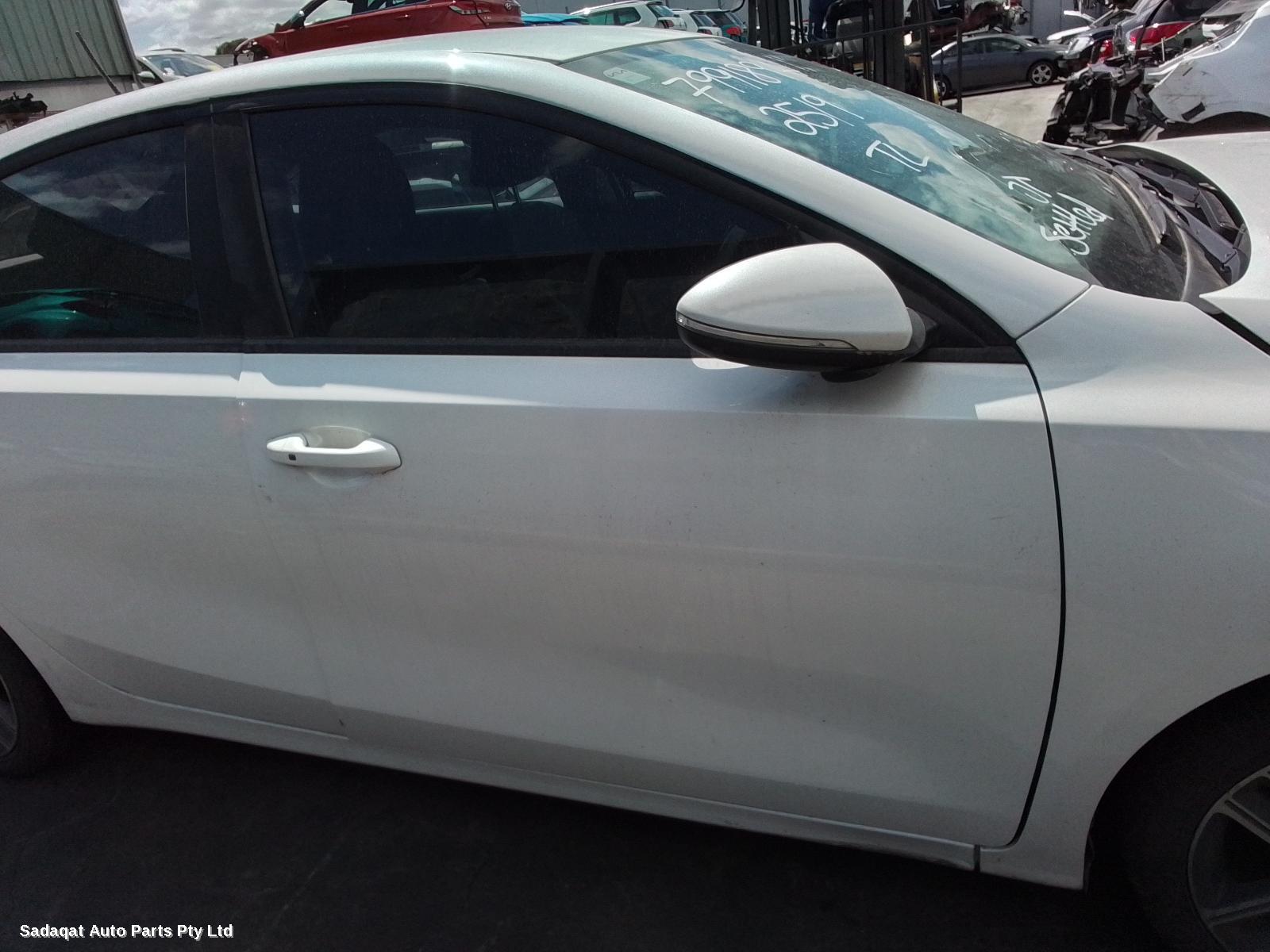 Kia Cerato Right Door Mirror