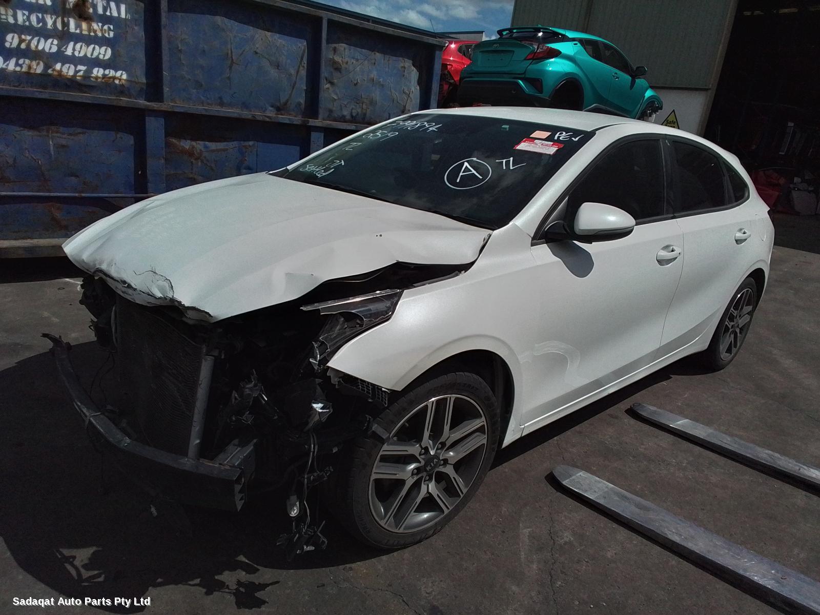 Kia Cerato Right Door Mirror