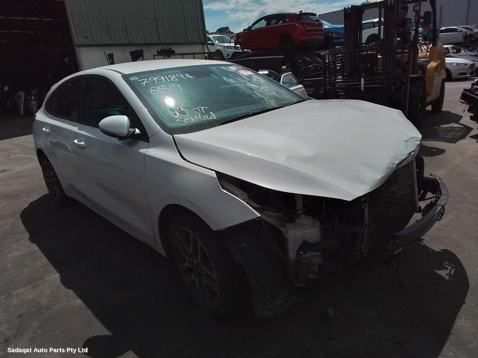 Kia Cerato Right Door Mirror