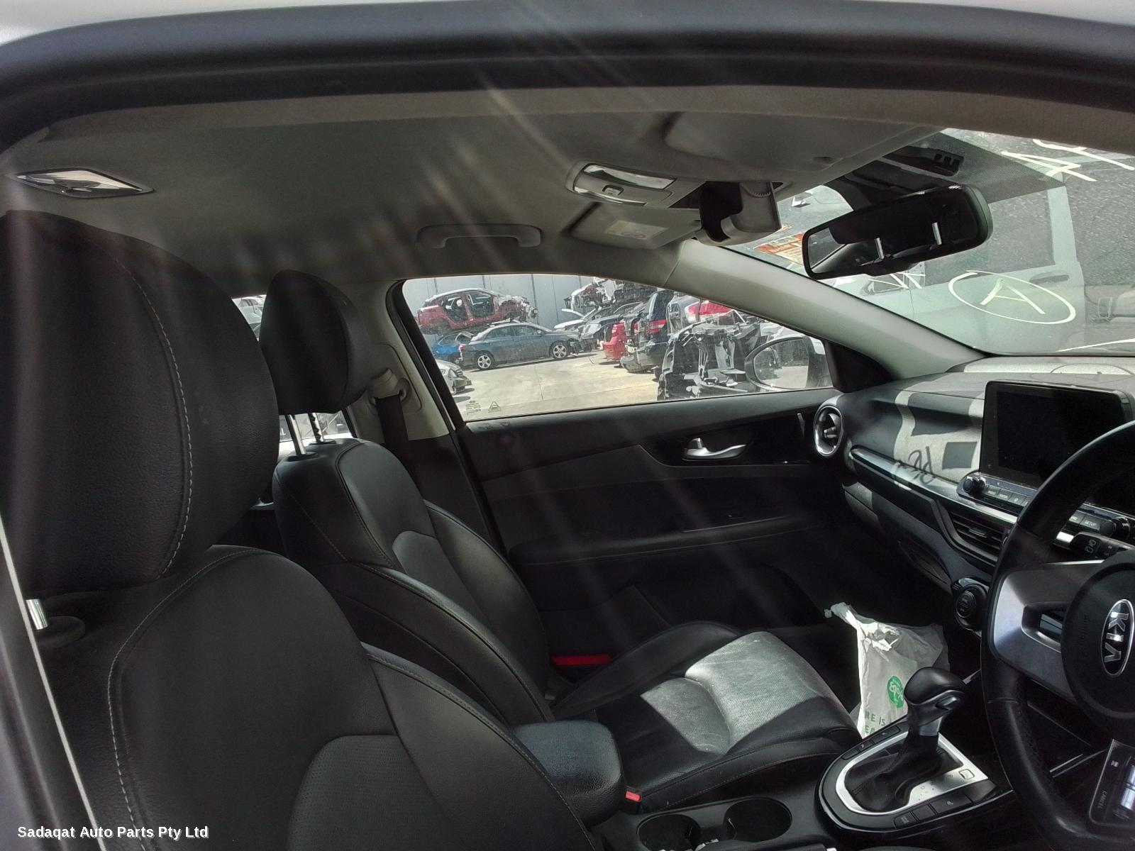 Kia Cerato Right Door Mirror