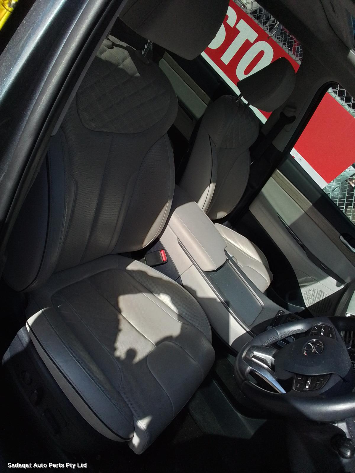 Hyundai Palisade Headrest