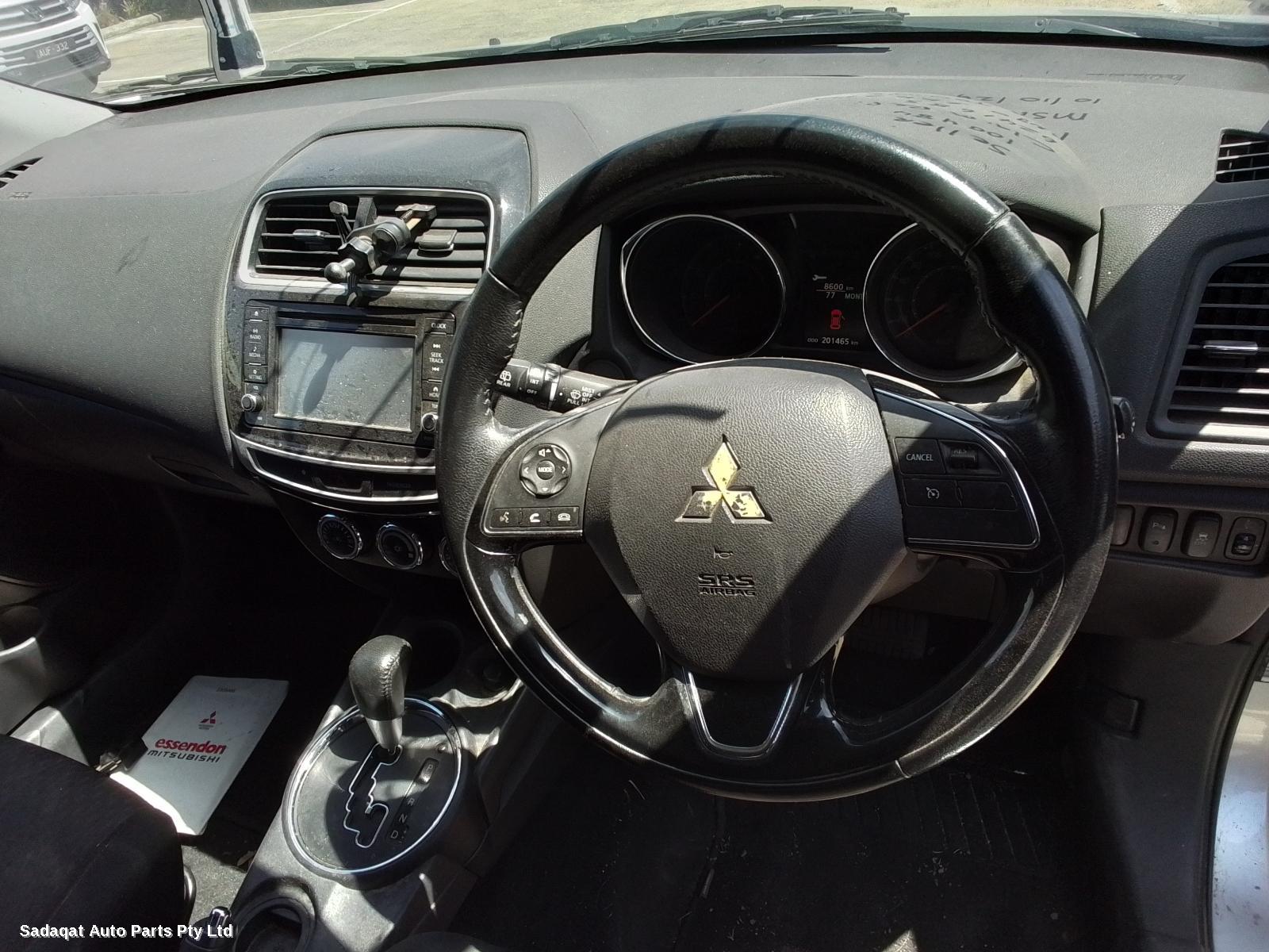 Mitsubishi Asx Left Rear Hub Assembly