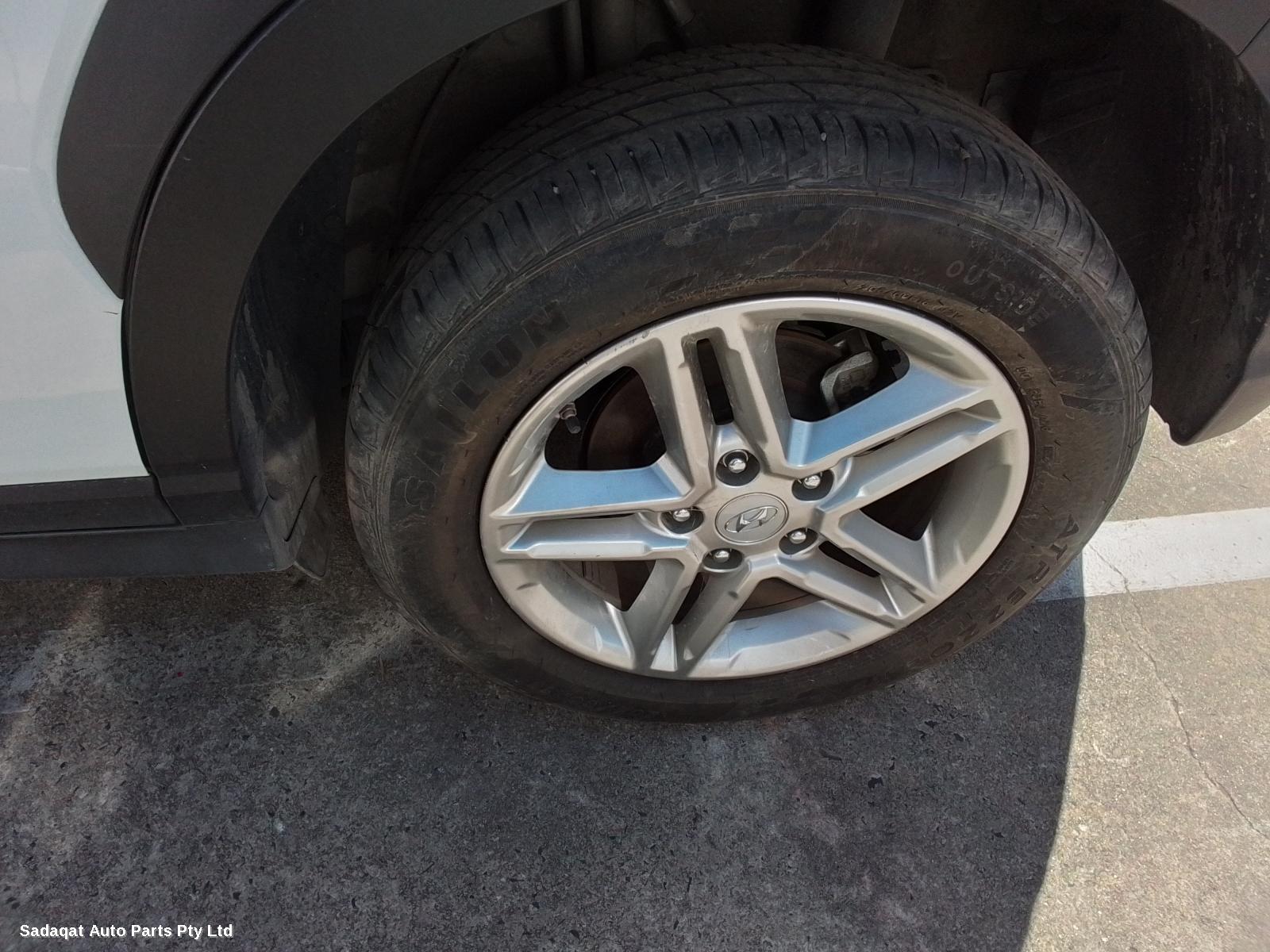 Hyundai Kona Right Guard Liner