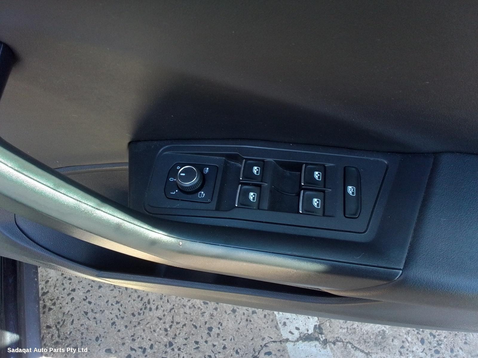 Volkswagen T-roc Antenna