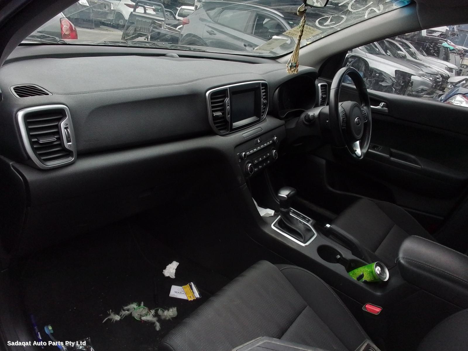 Kia Sportage Courtesy Light