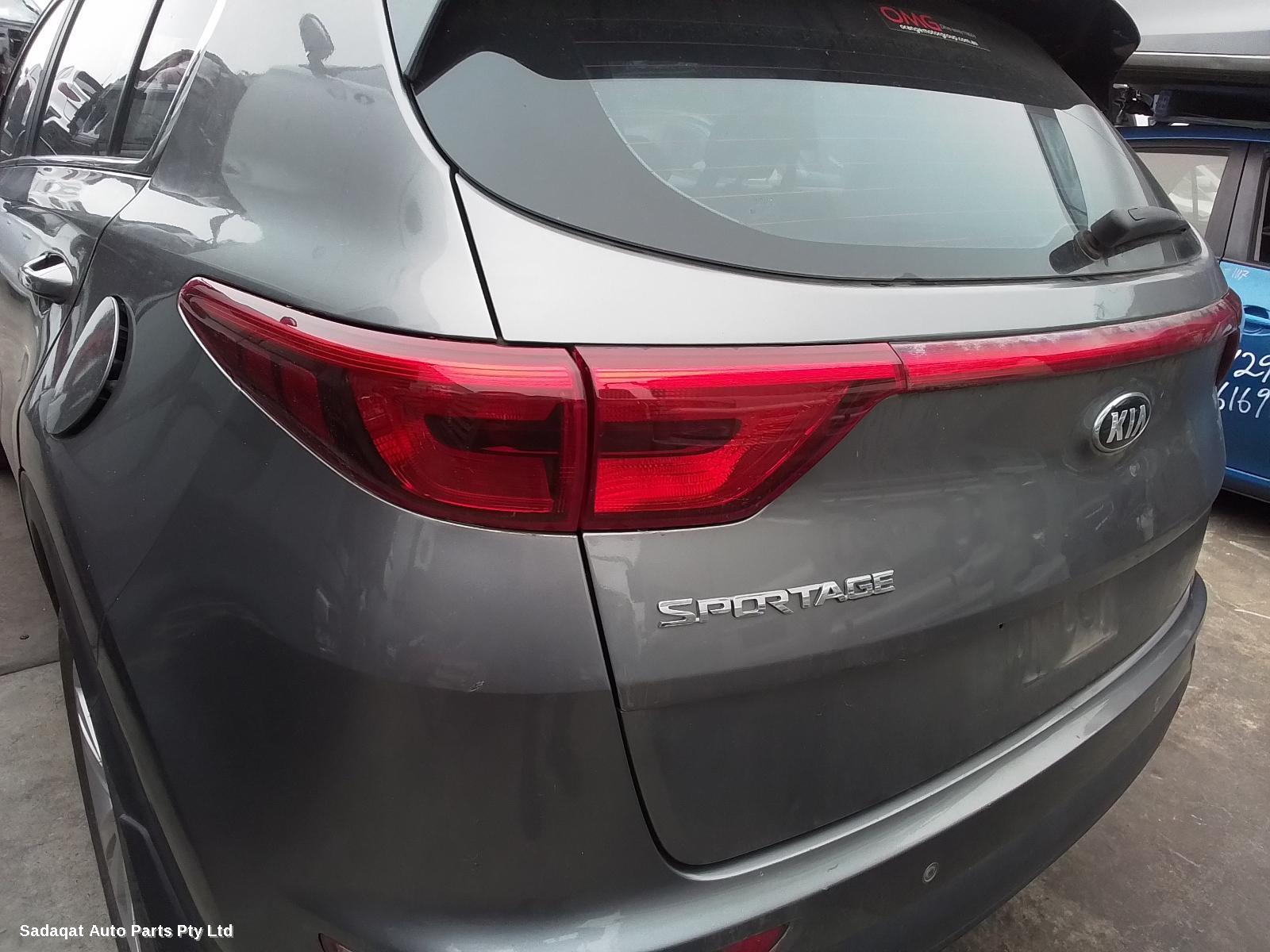 Kia Sportage Courtesy Light