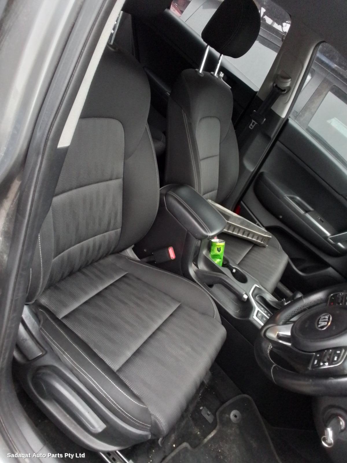 Kia Sportage Courtesy Light