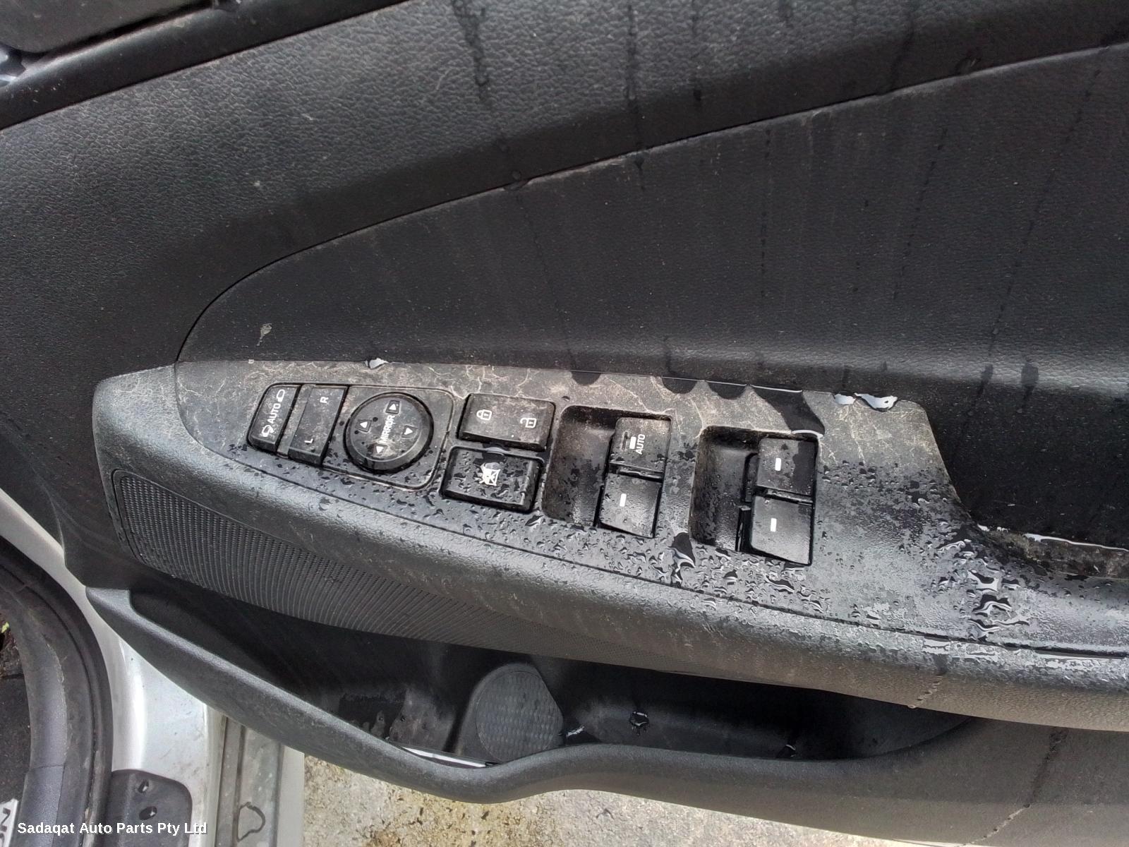 Hyundai Tucson Hatch Strut