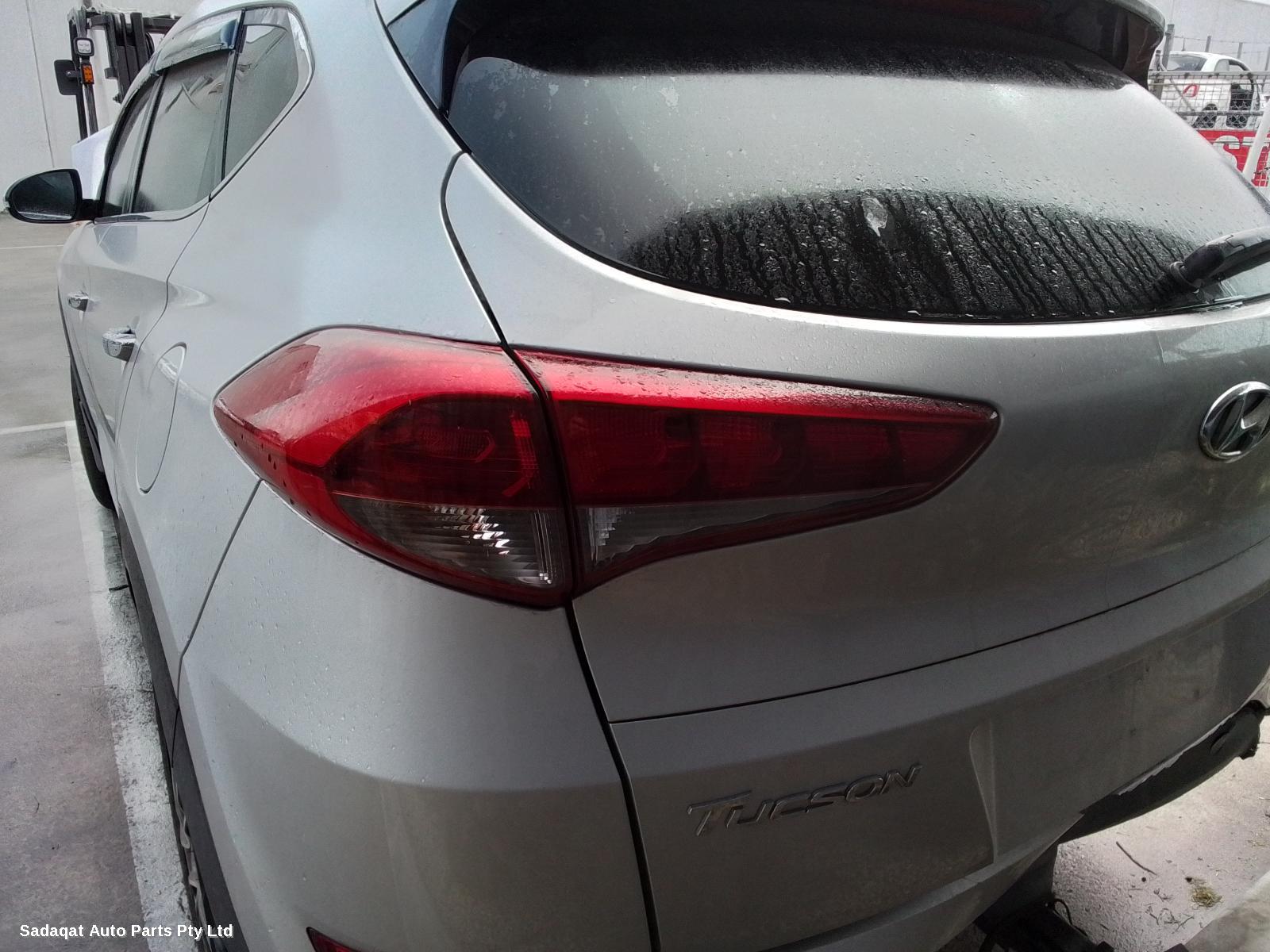 Hyundai Tucson Hatch Strut