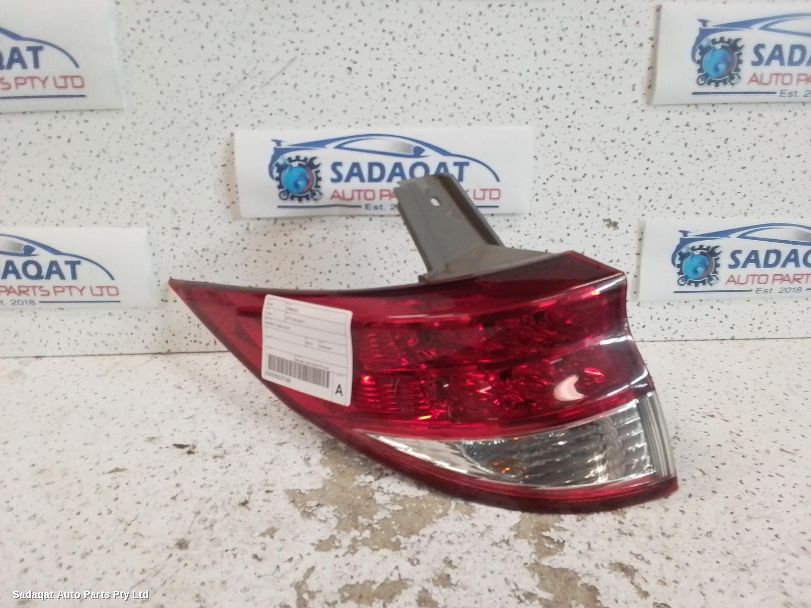 Toyota Tarago Left Taillight