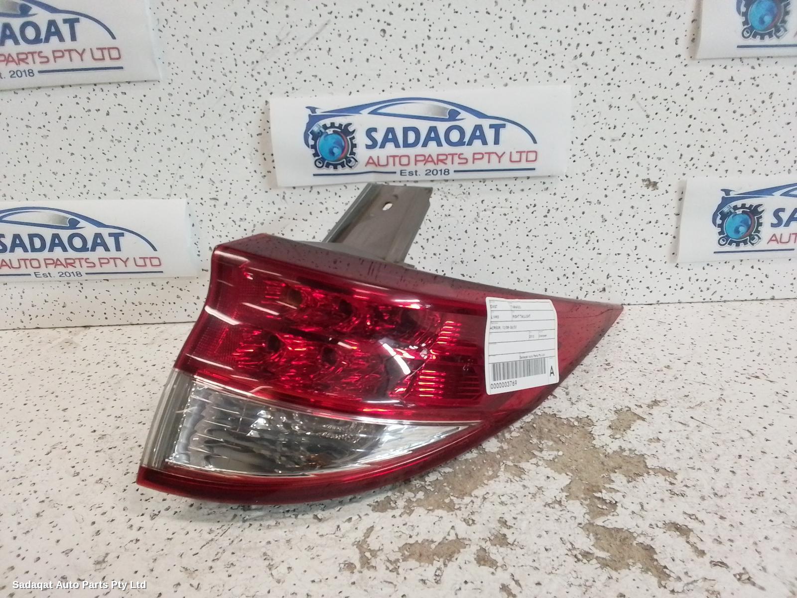 Toyota Tarago Right Taillight