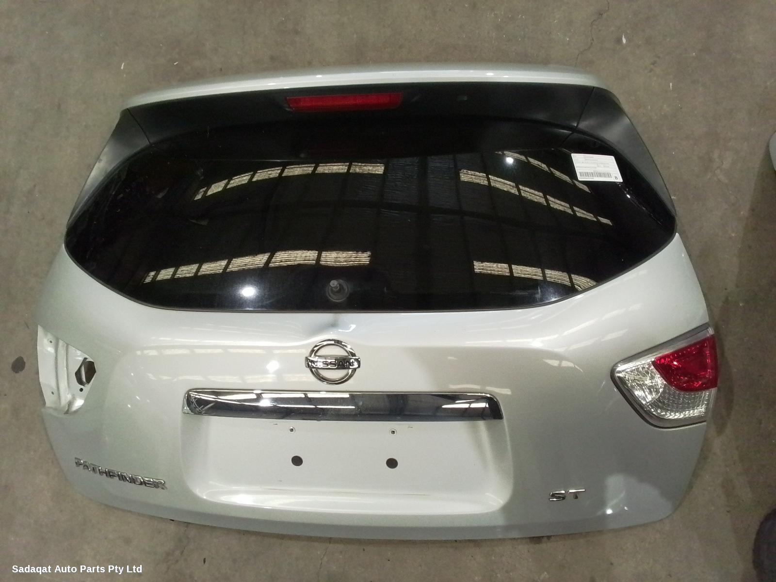 Nissan Pathfinder Bootlid/tailgate