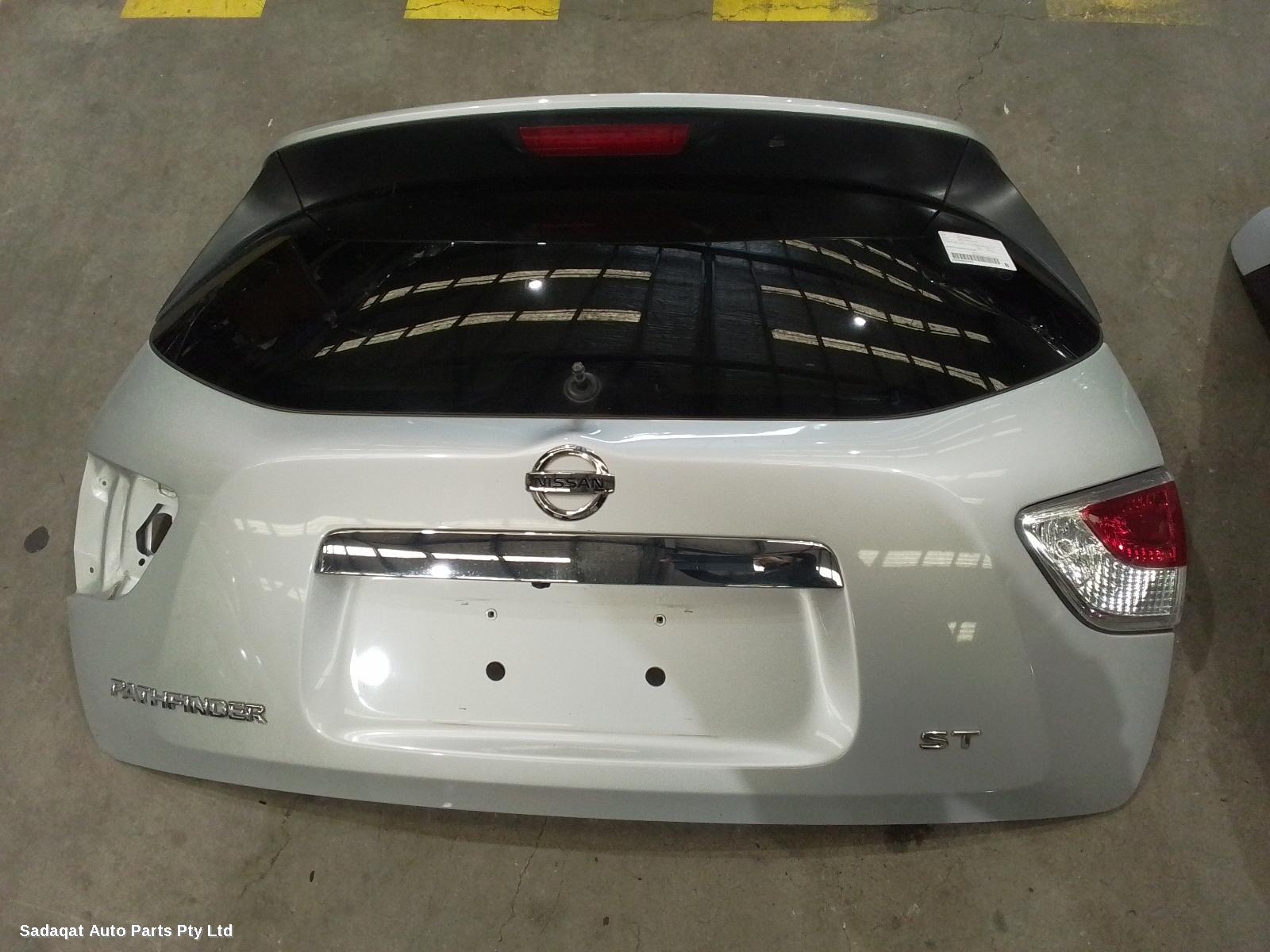 Nissan Pathfinder Bootlid/tailgate