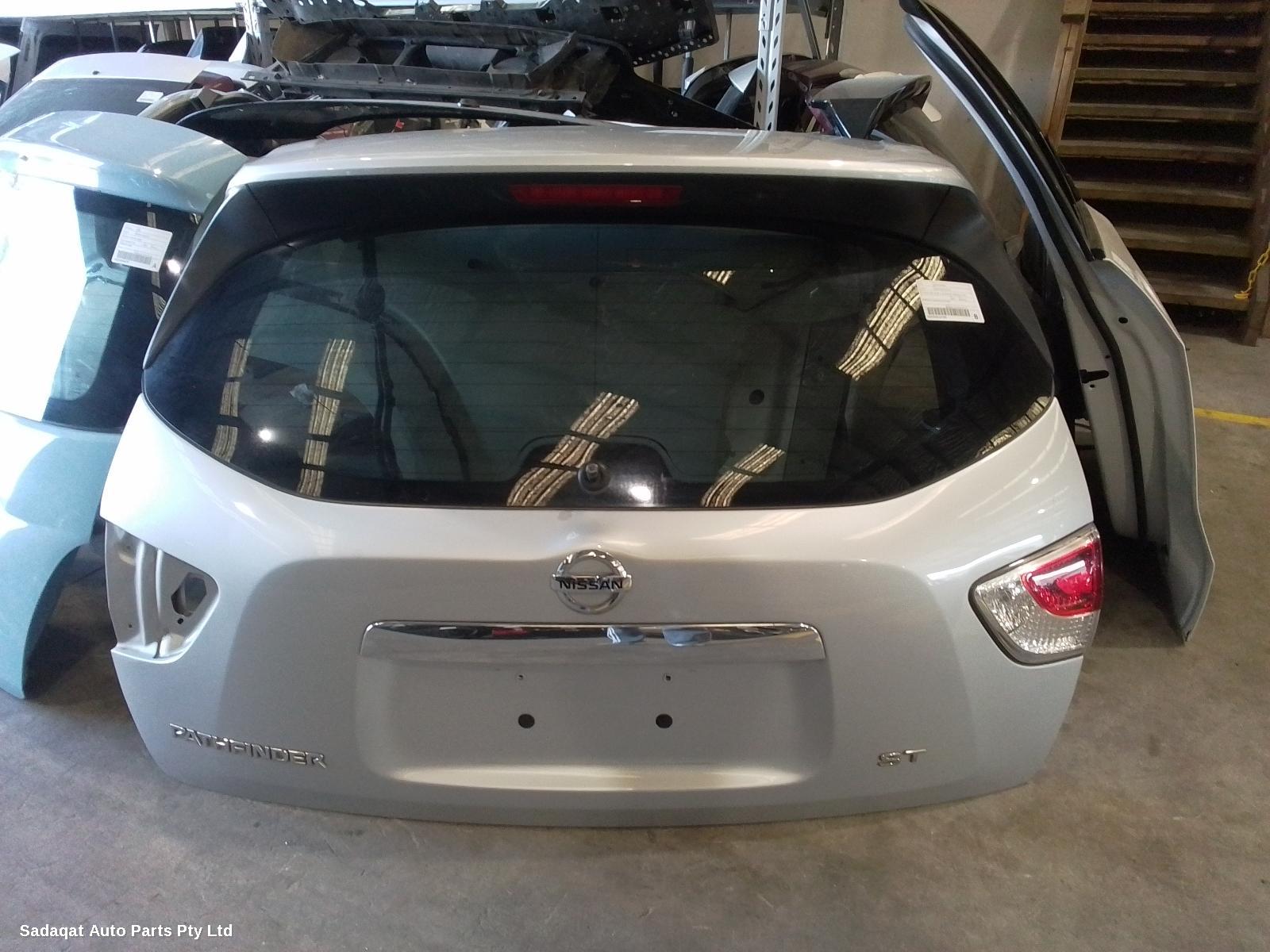 Nissan Pathfinder Bootlid/tailgate