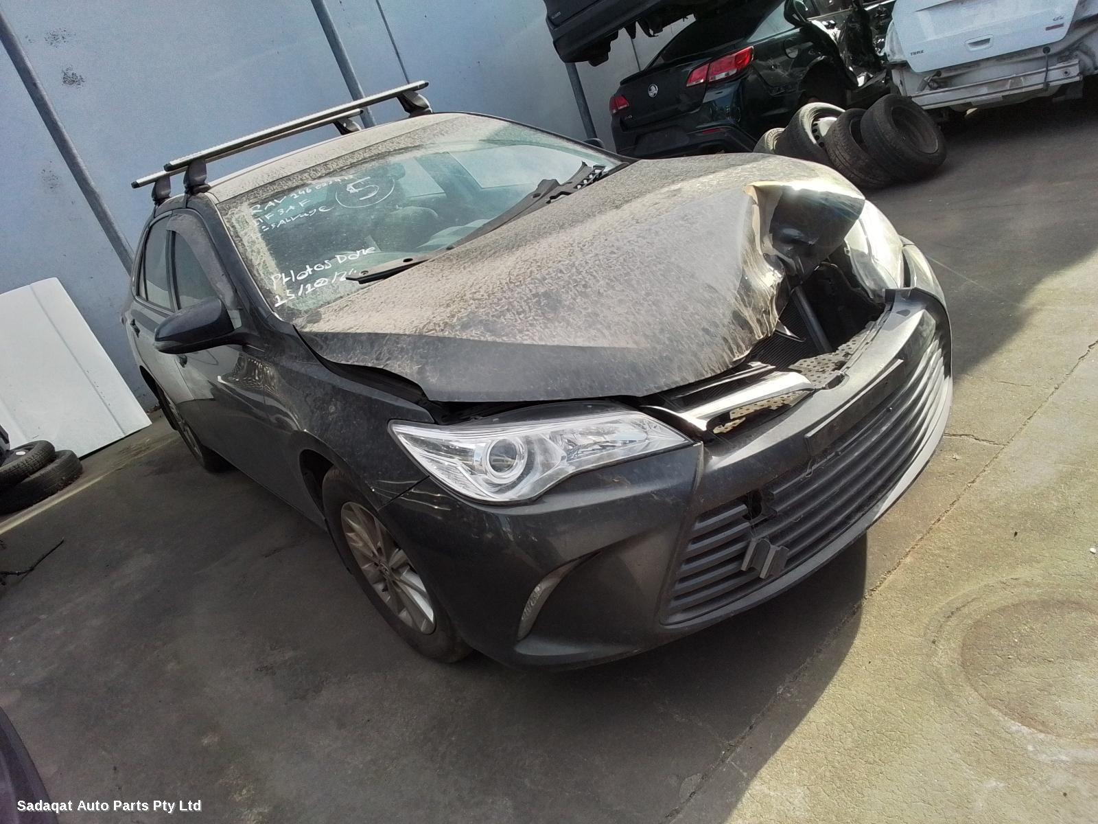 Toyota Camry Left Door Mirror