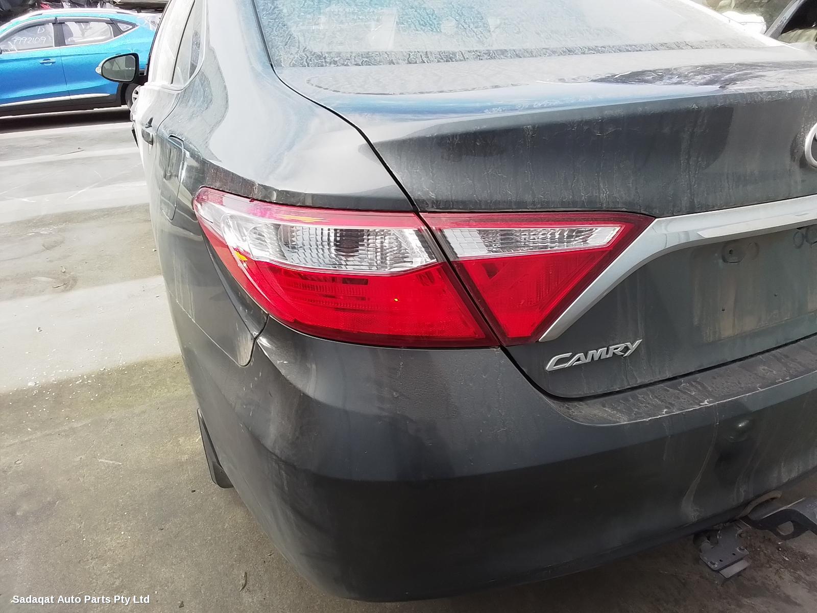 Toyota Camry Left Door Mirror