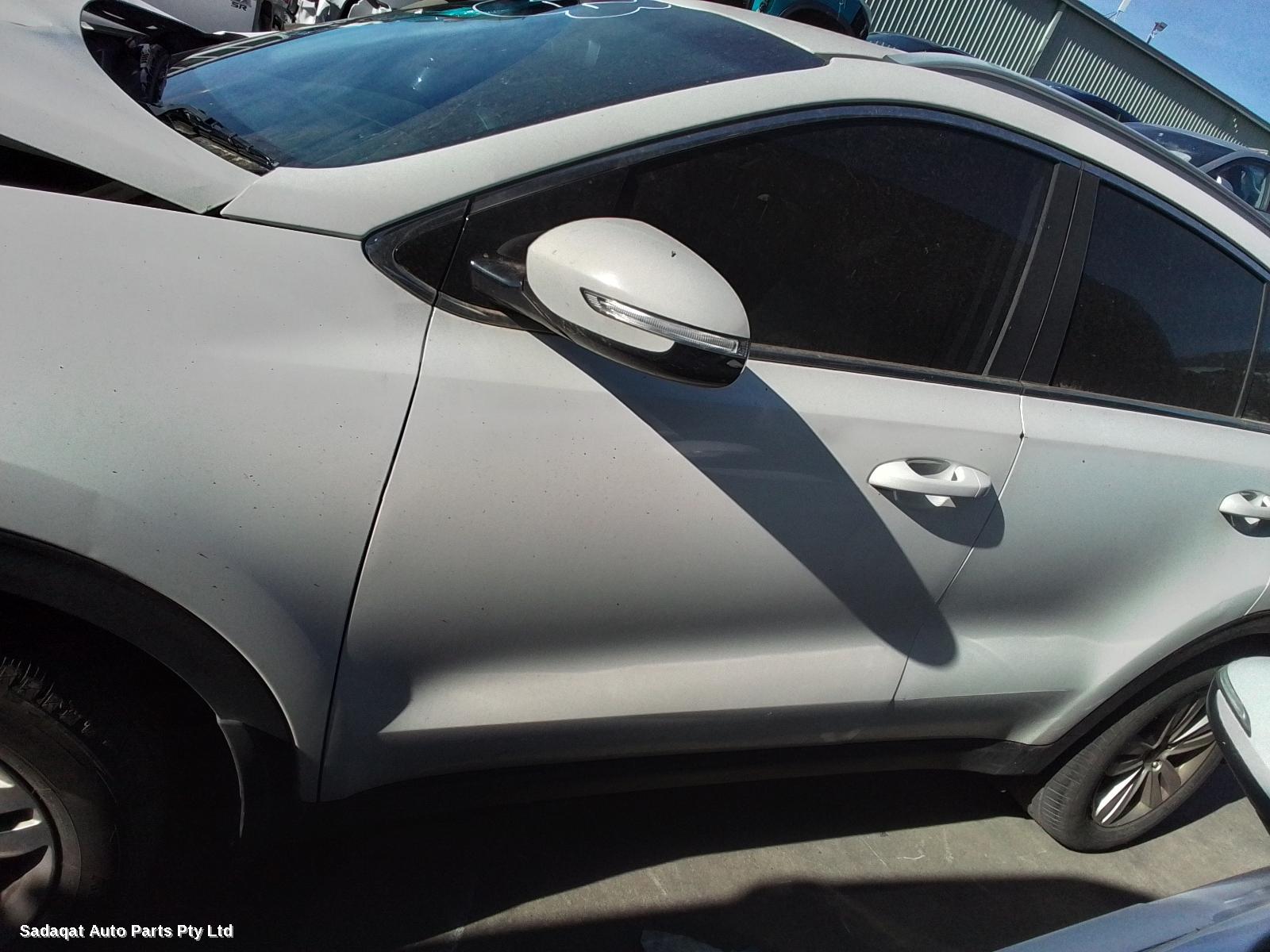 Kia Sportage Glove Box