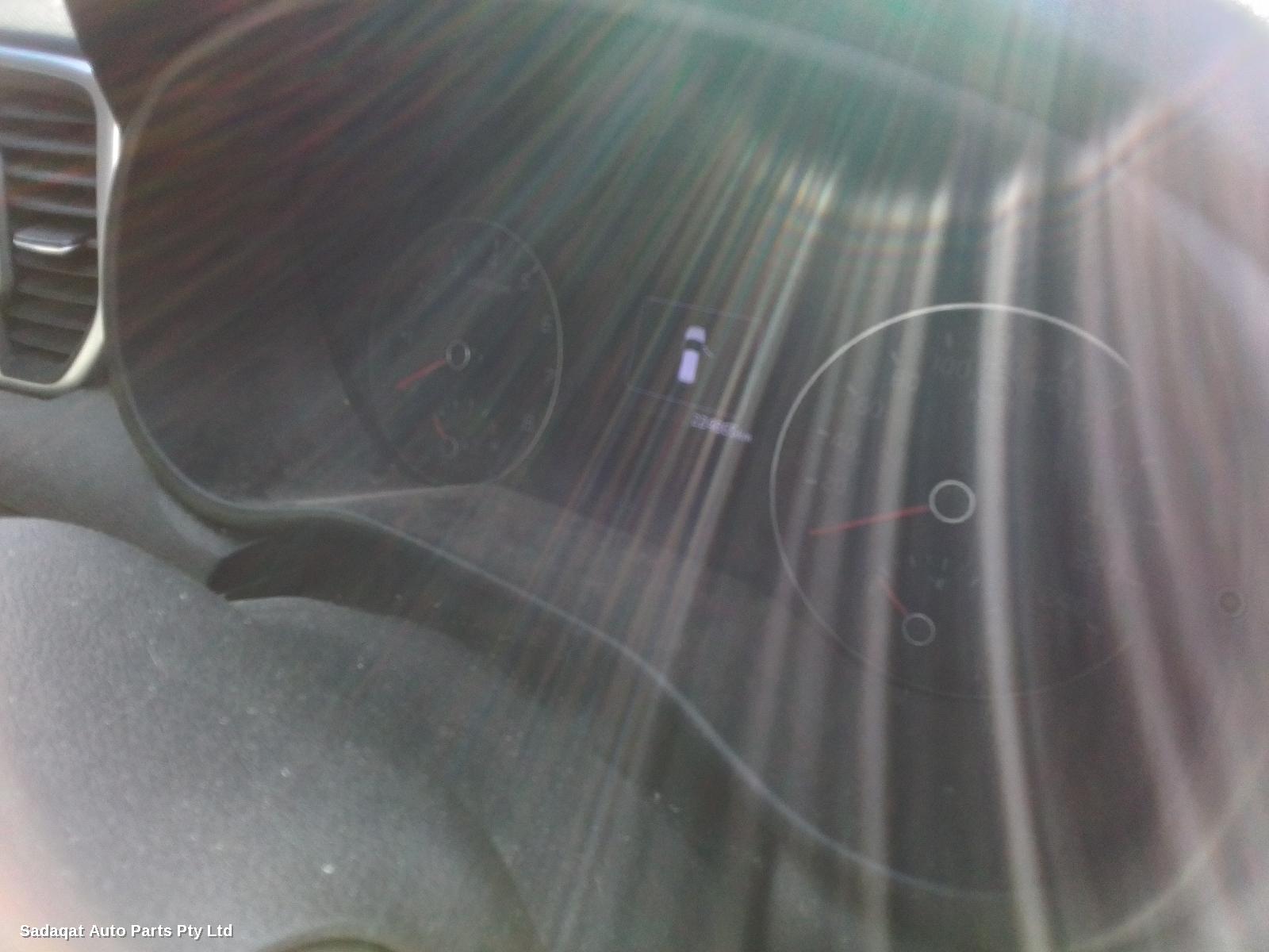 Kia Sportage Glove Box