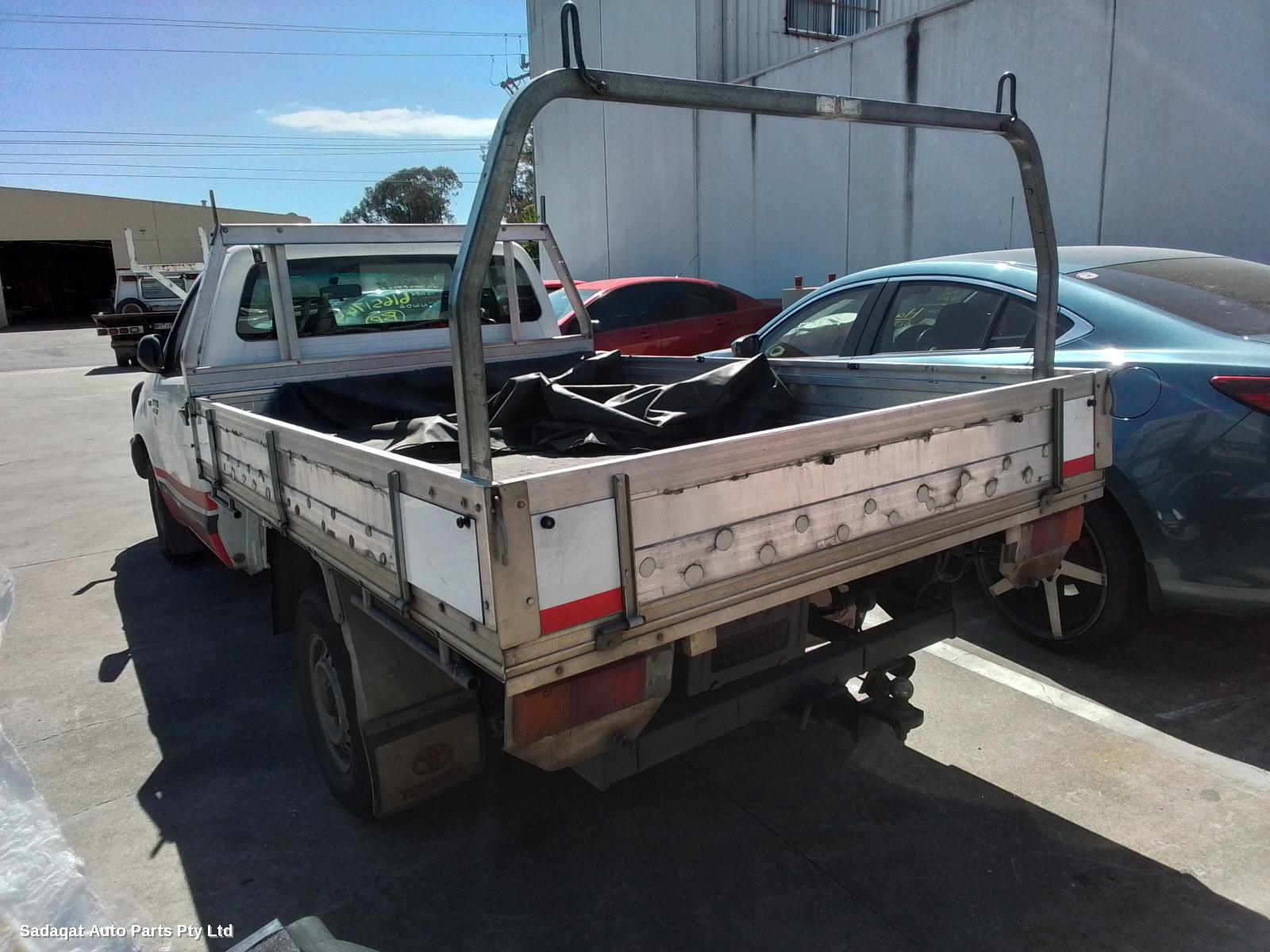 Toyota Hilux Right Front Door Window