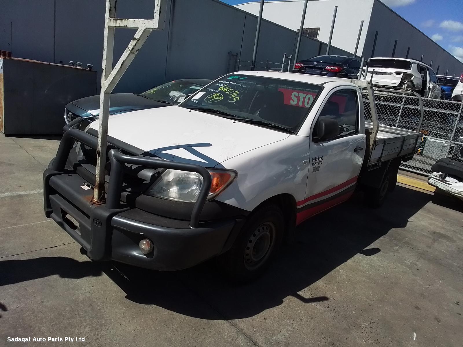 Toyota Hilux Right Front Door Window