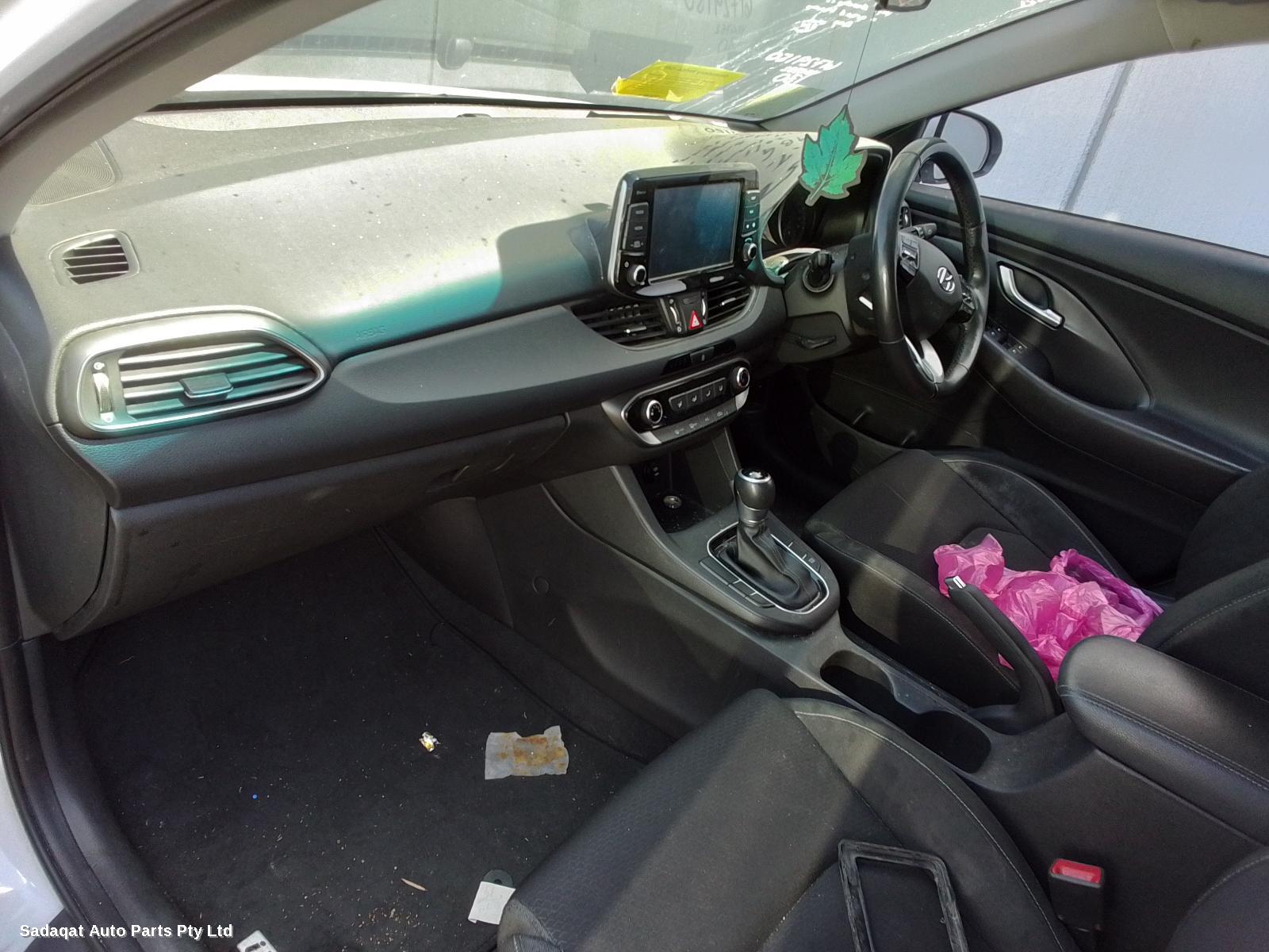 Hyundai I30 Right Door Mirror