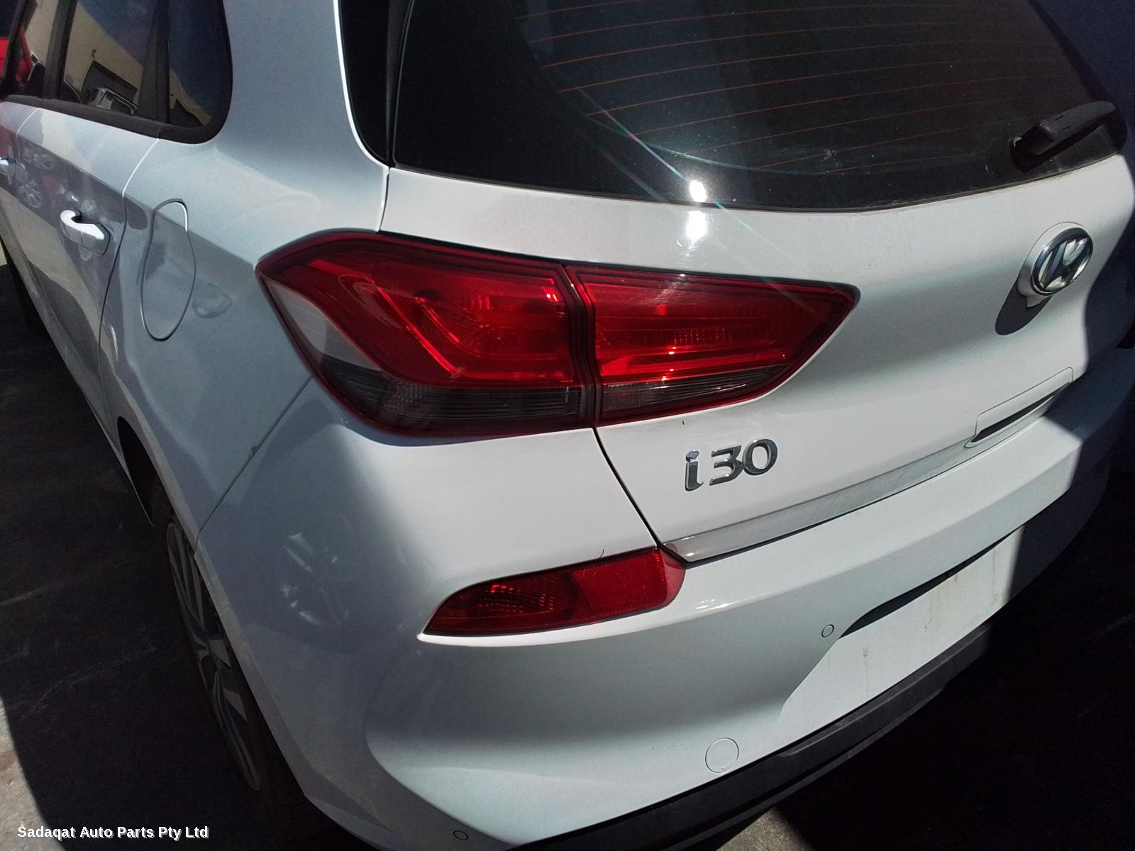 Hyundai I30 Right Door Mirror