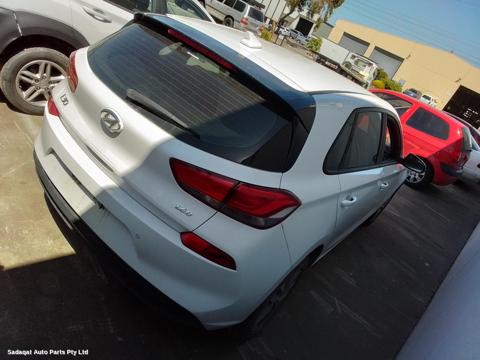 Hyundai I30 Right Door Mirror