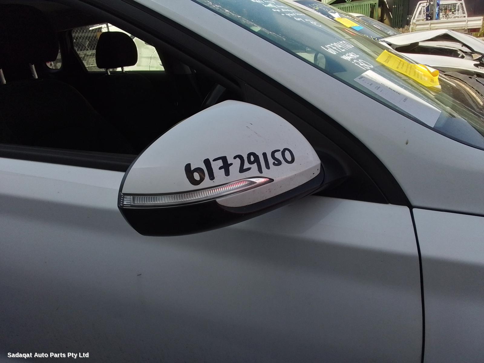 Hyundai I30 Right Door Mirror