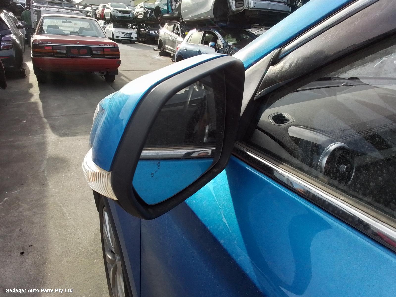 Mg Zs Left Front Door