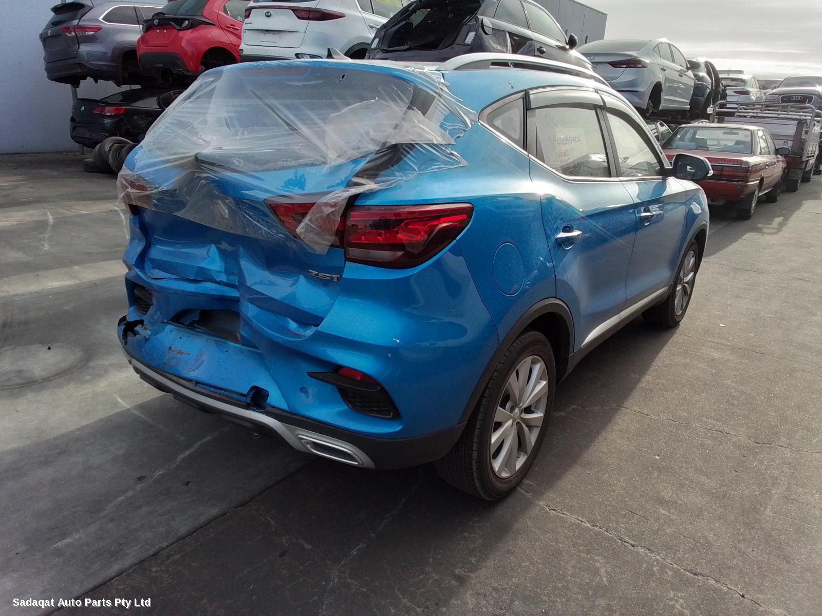 Mg Zs Left Front Door