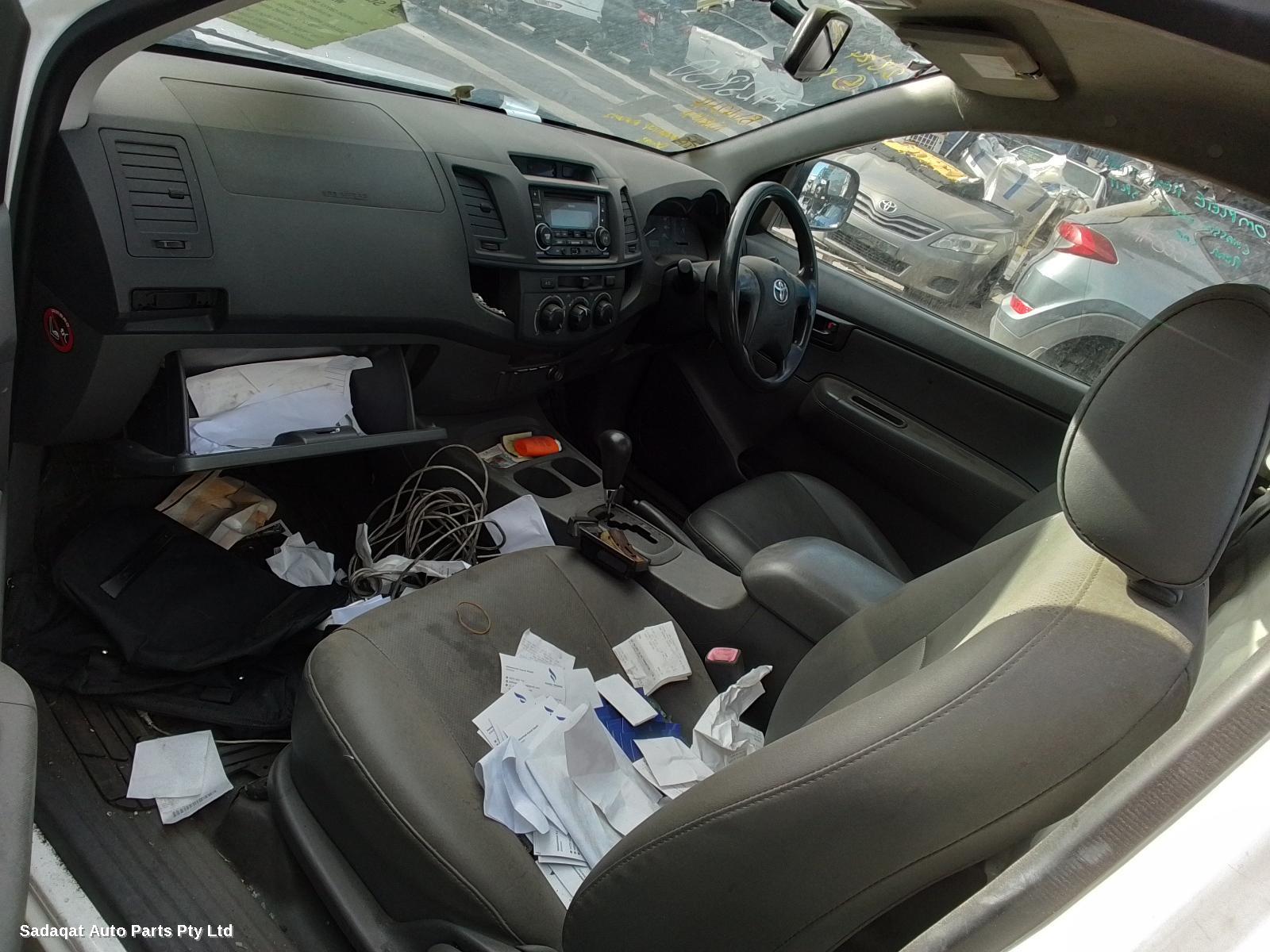 Toyota Hilux Right Front Door Window