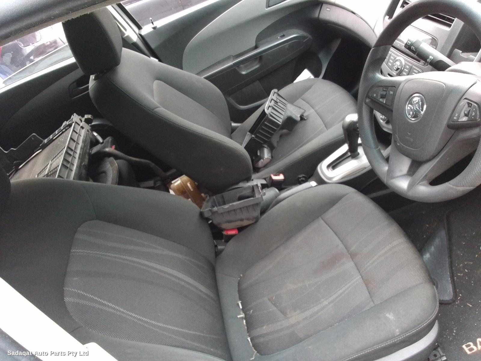 Holden Barina Bonnet Hinge/strut