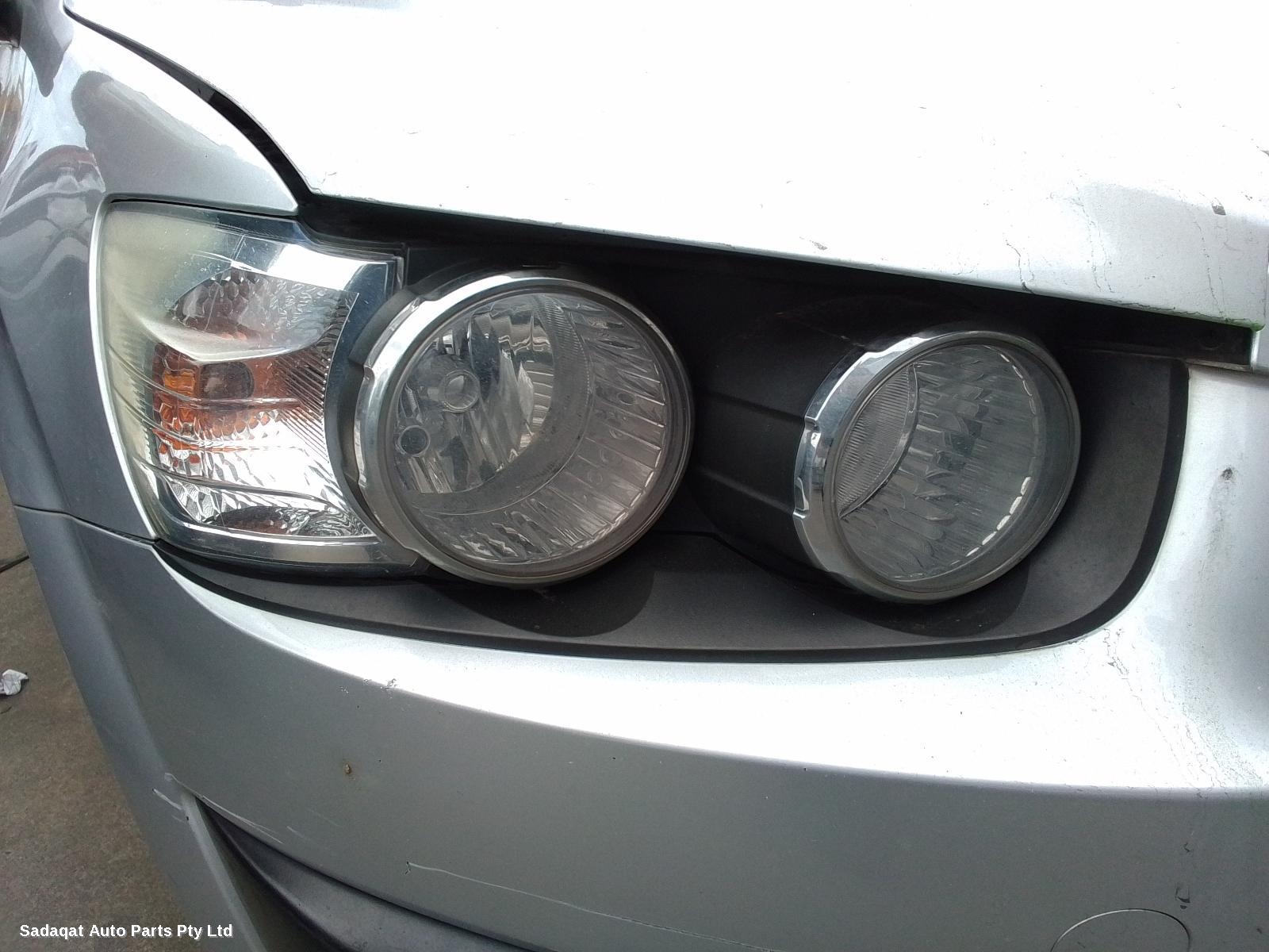 Holden Barina Bonnet Hinge/strut