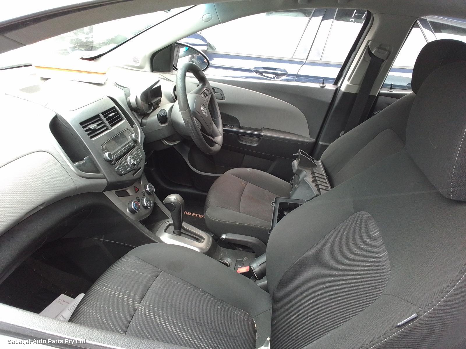 Holden Barina Bonnet Hinge/strut