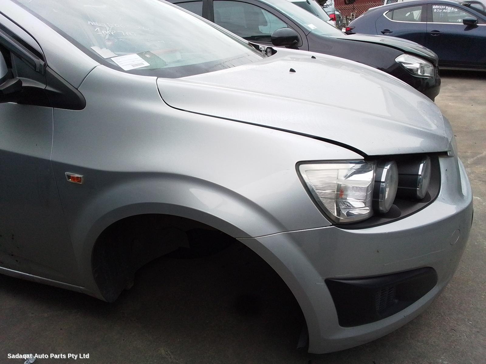 Holden Barina Bonnet Hinge/strut