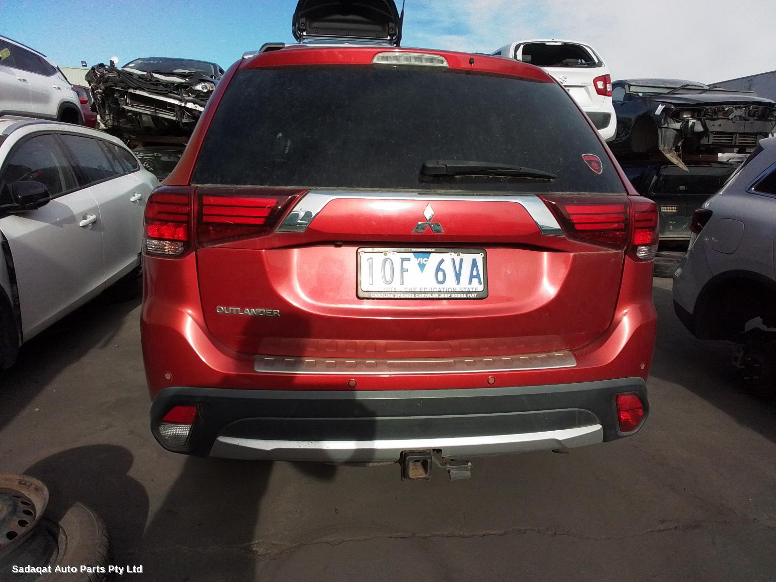 Mitsubishi Outlander Rear Garnish