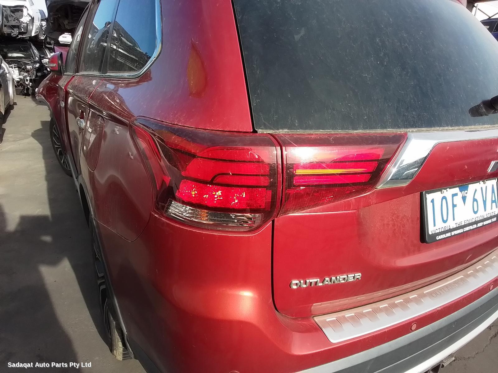 Mitsubishi Outlander Rear Garnish