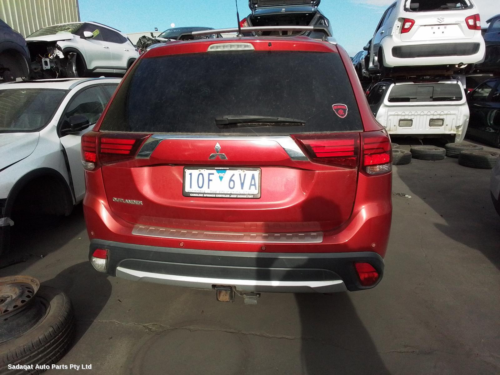 Mitsubishi Outlander Rear Garnish