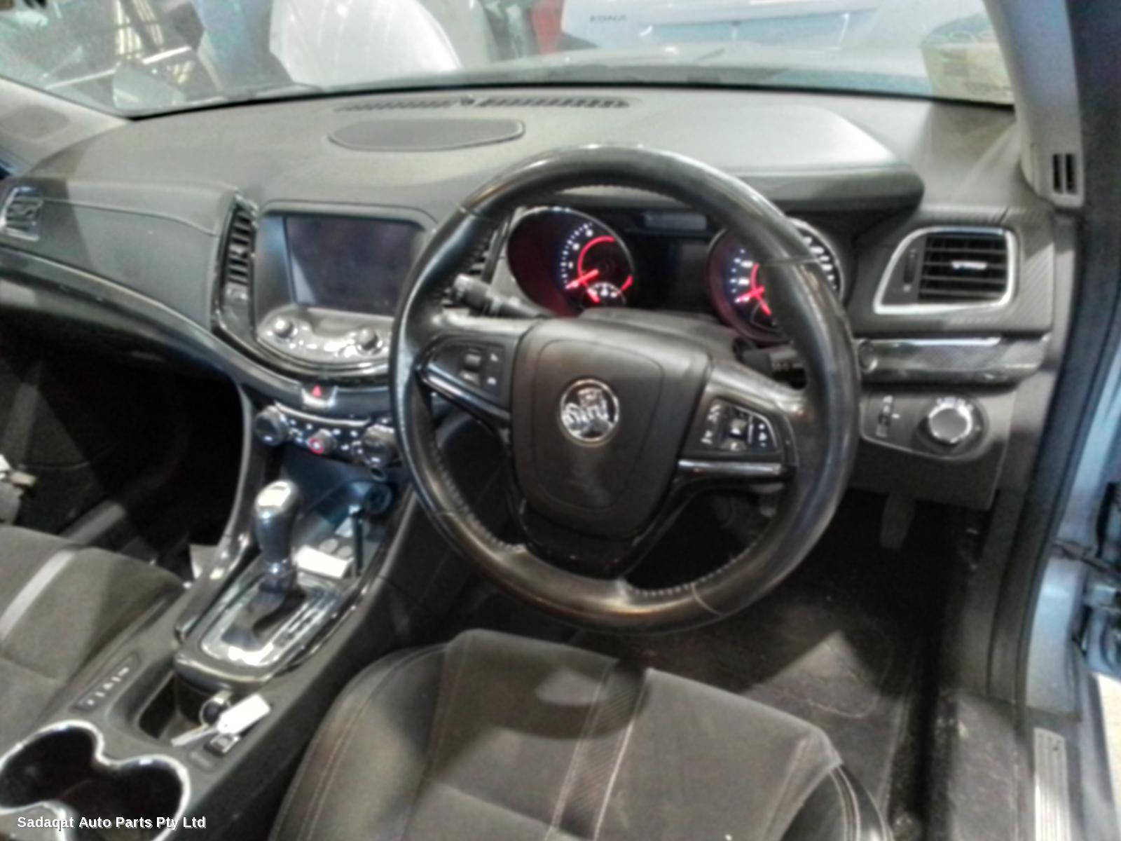 Holden Commodore Right Front Hub Assembly