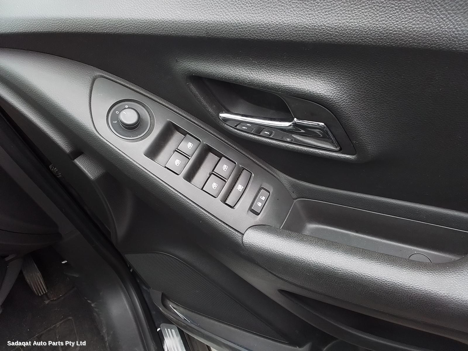 Holden Trax Right Headlamp