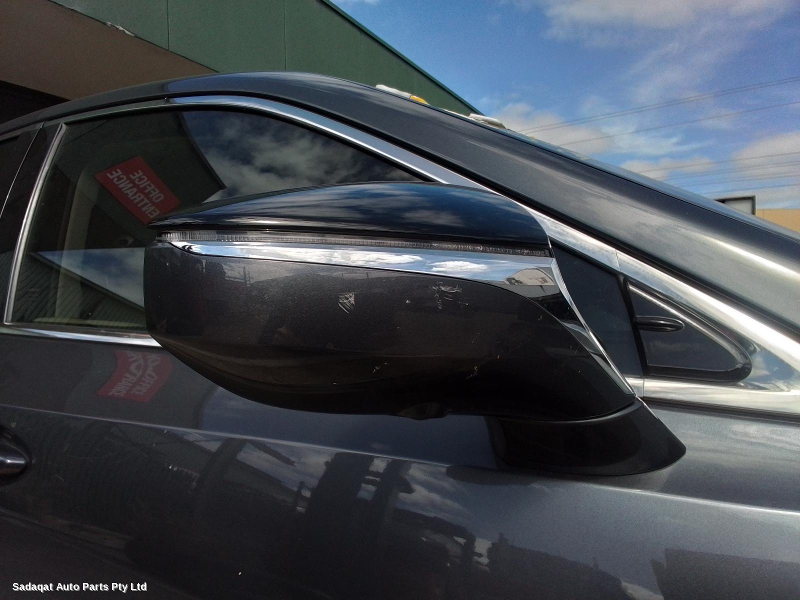 Lexus Es Series (13-) Left Door Mirror