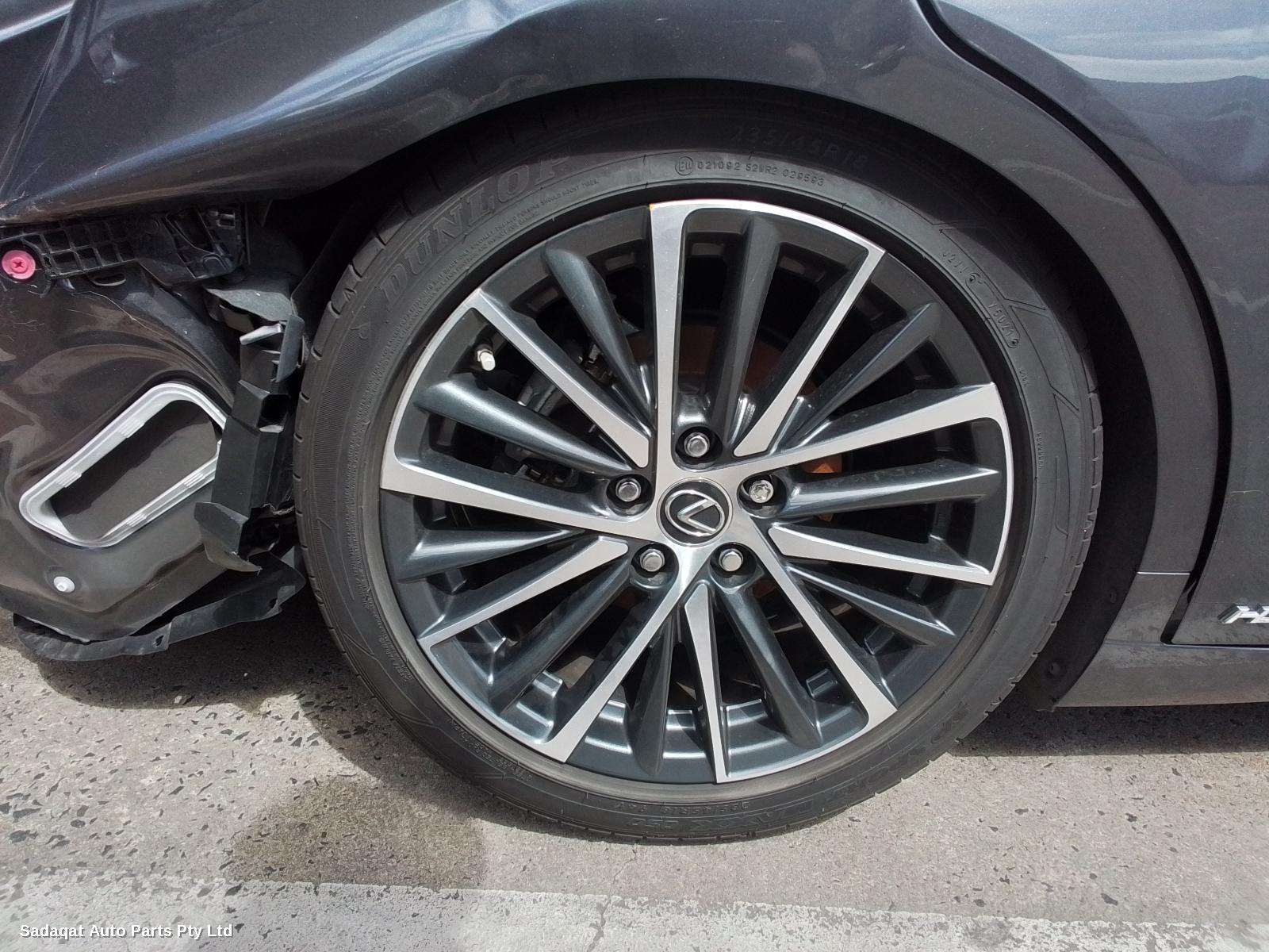 Lexus Es Series (13-) Left Door Mirror