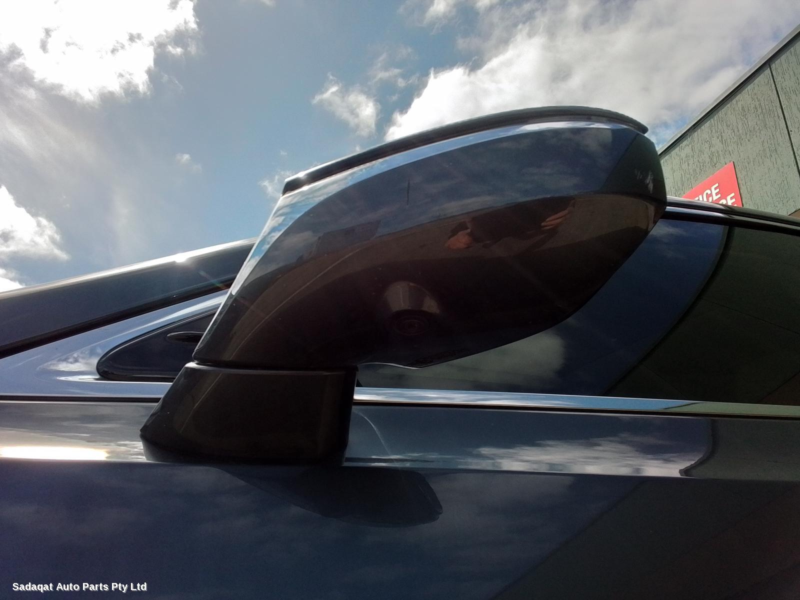 Lexus Es Series (13-) Left Door Mirror