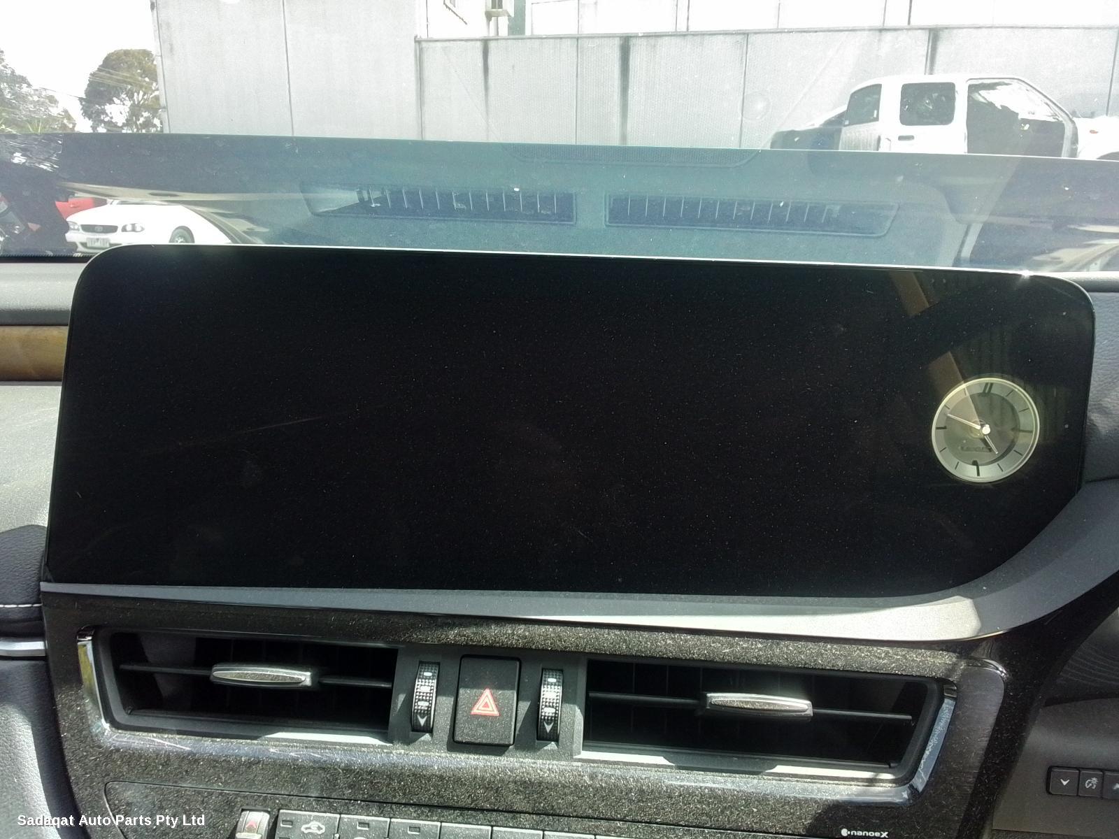 Lexus Es Series (13-) Left Door Mirror