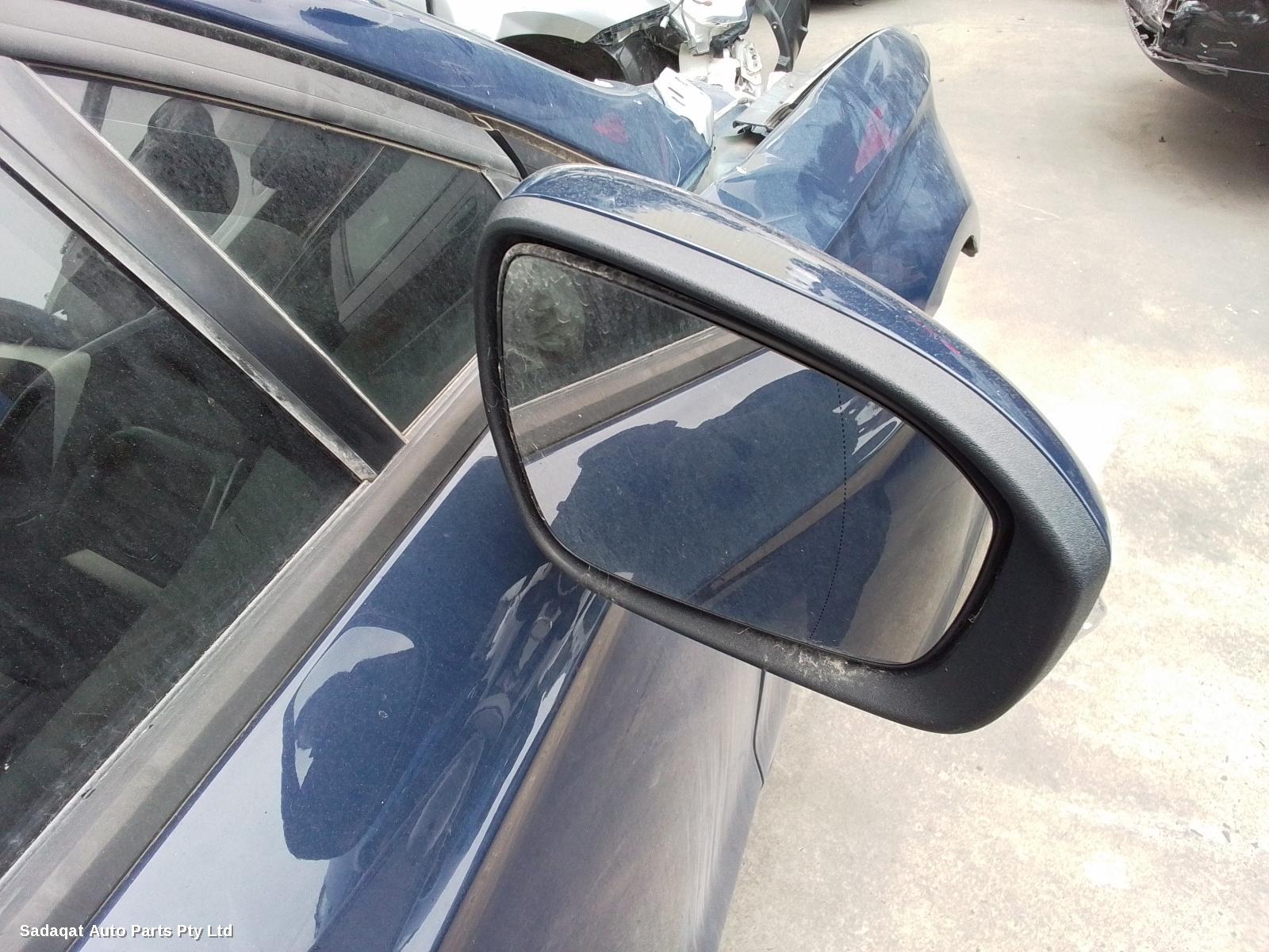 Ford Mondeo Right Front Door Window