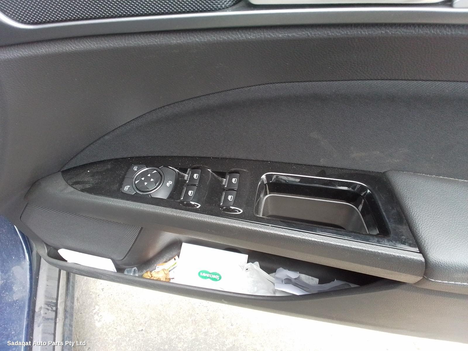 Ford Mondeo Right Front Door Window