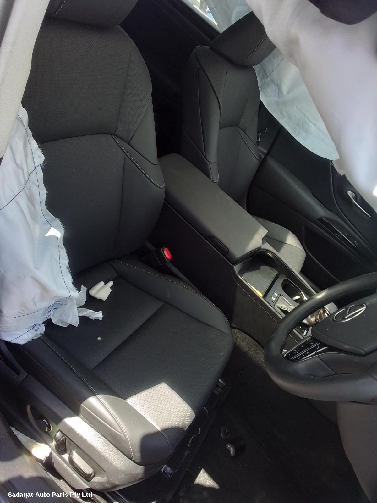 Lexus Es Series (13-) Left Door Mirror