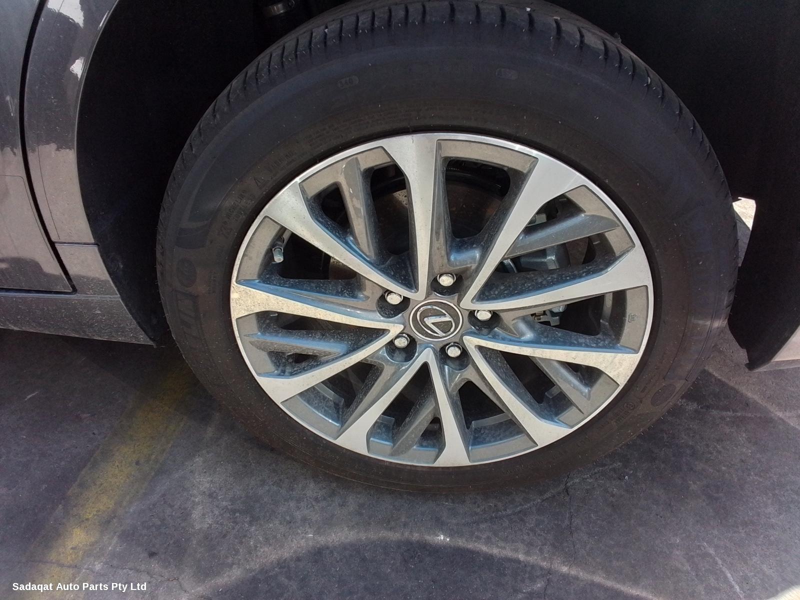 Lexus Es Series (13-) Left Door Mirror