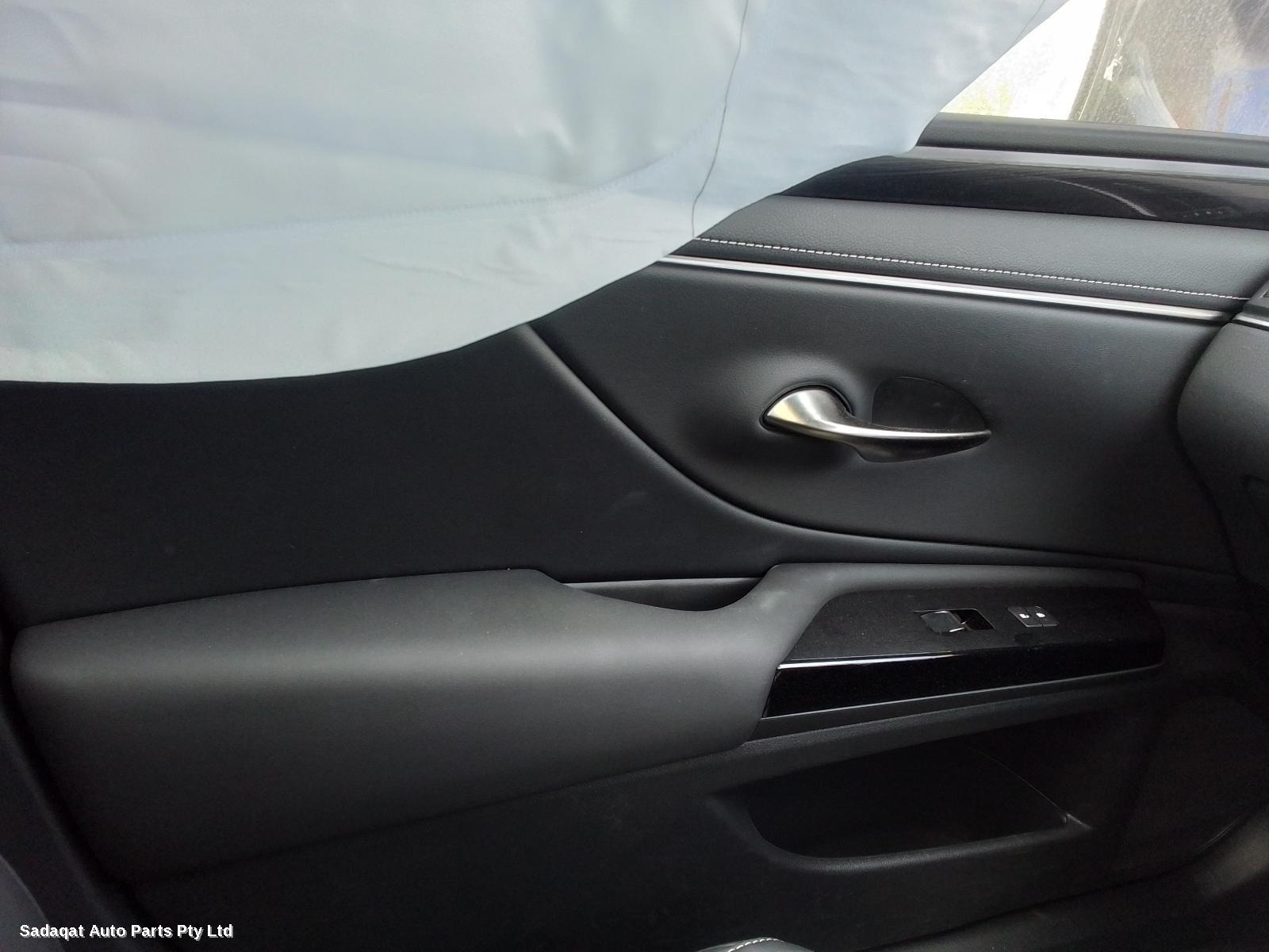 Lexus Es Series (13-) Left Door Mirror