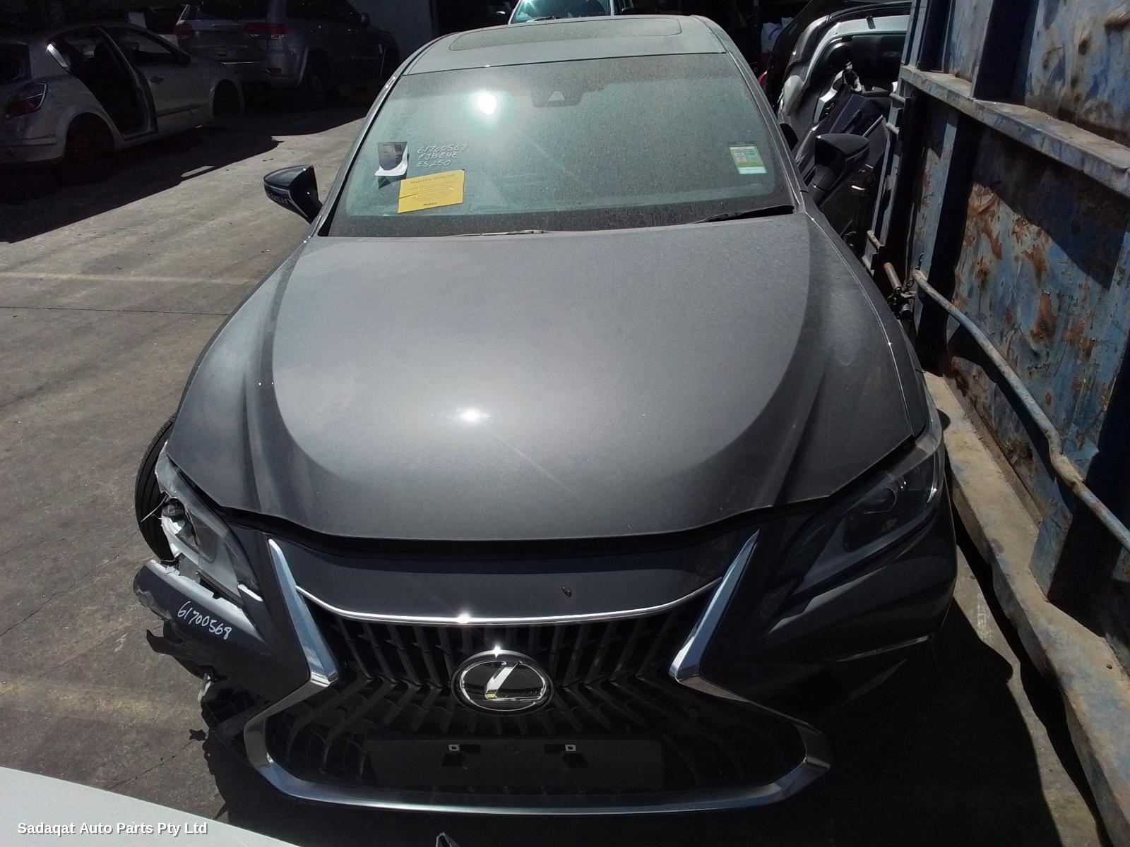 Lexus Es Series (13-) Left Door Mirror